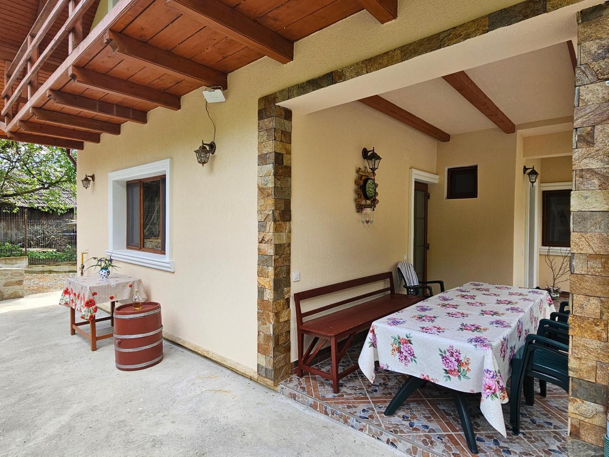 Casa Hera Călimăneşti 外观 照片